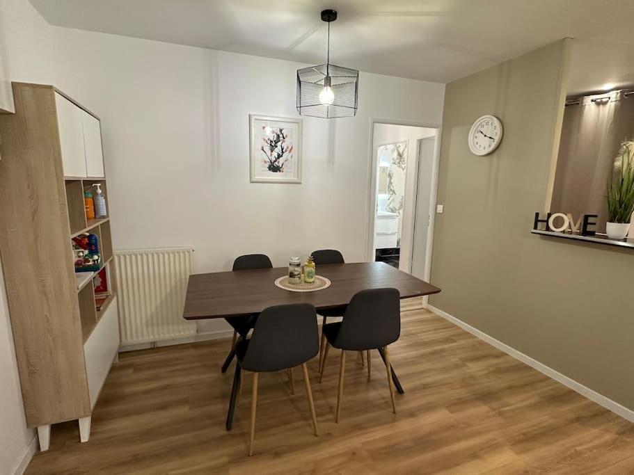 L Appartement Des Parcs Nantais Сен-Ерблен Екстер'єр фото
